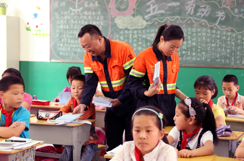 f310bb6f03324e6480547ad9940b8cc8