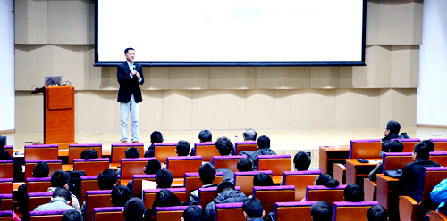 9effce5c6c3d41bc9d94f8df8c52bb20