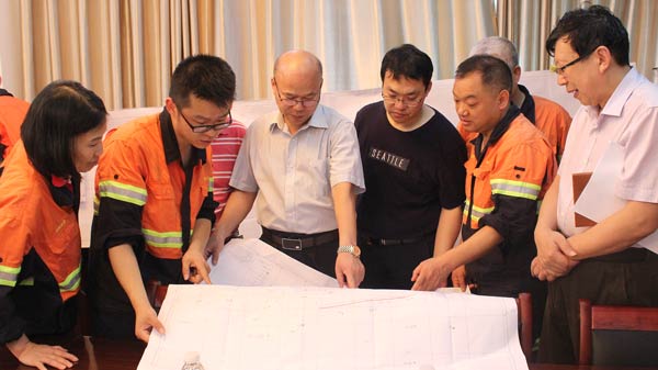 蓝福生总裁到贵州、、、河南主要权属企业调研