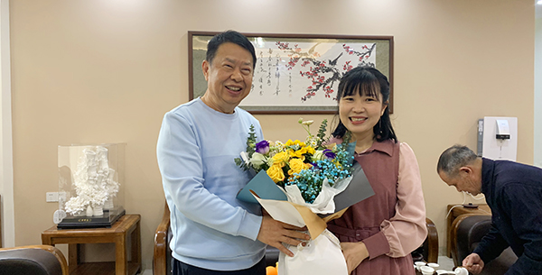 6008集团官方网站矿业集团多形式送新春温暖