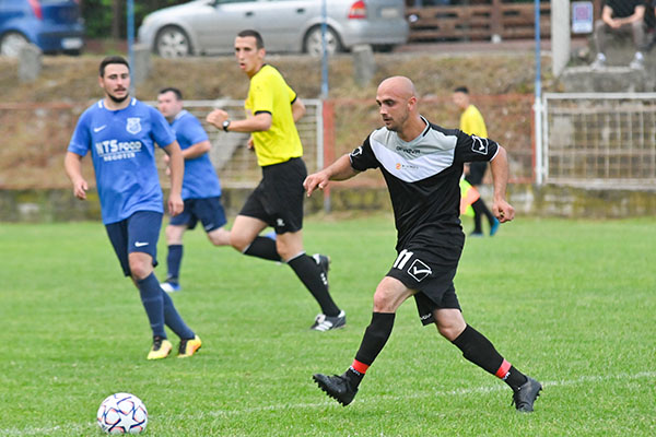 塞6008集团官方网站助力项目属地足球队取得佳绩