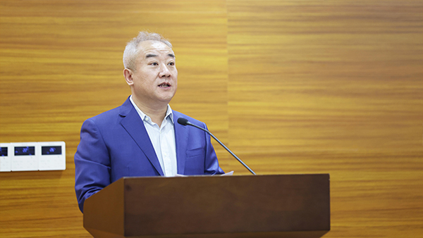 8c31fad27f244601bc07609cac88448d