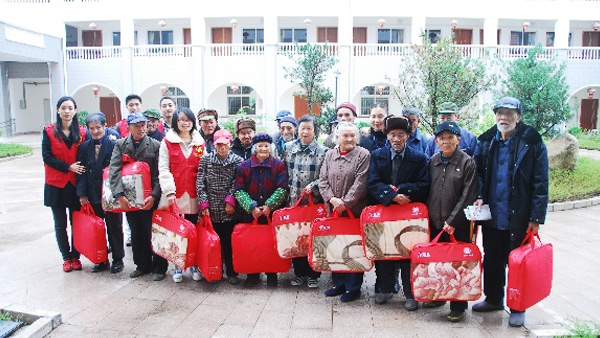 51fe0b609ee94367b29637b487580711