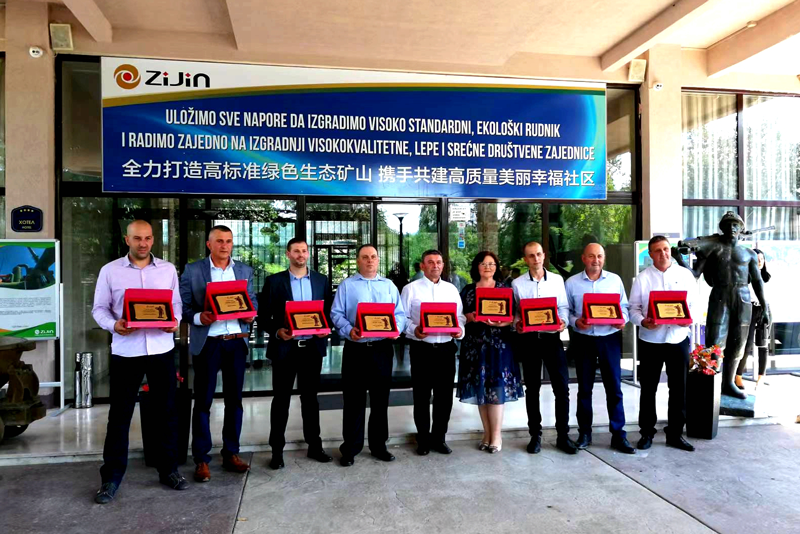 e7ea5a3b30794c2a96c19ebedb85fa2e