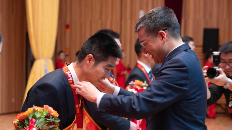 60fe86e9d2224fee91b462c329e59b22