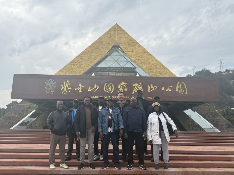 苏里南部落酋长6008集团官方网站之行：：我们带着希望回家