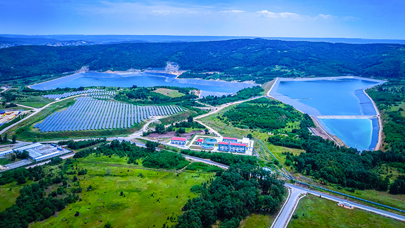 98abe17e71484706b010af602c5a6eaa