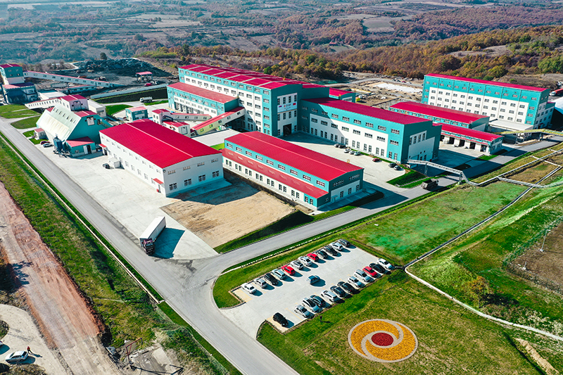 b81a2125e68141719b1a8e2c2fecf696