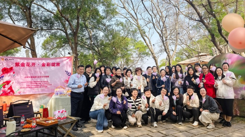 3b76d27f454447b38f811913768851e4